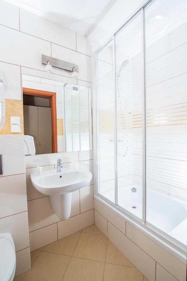 Hotel Nalecz City Center Zakopane Bagian luar foto